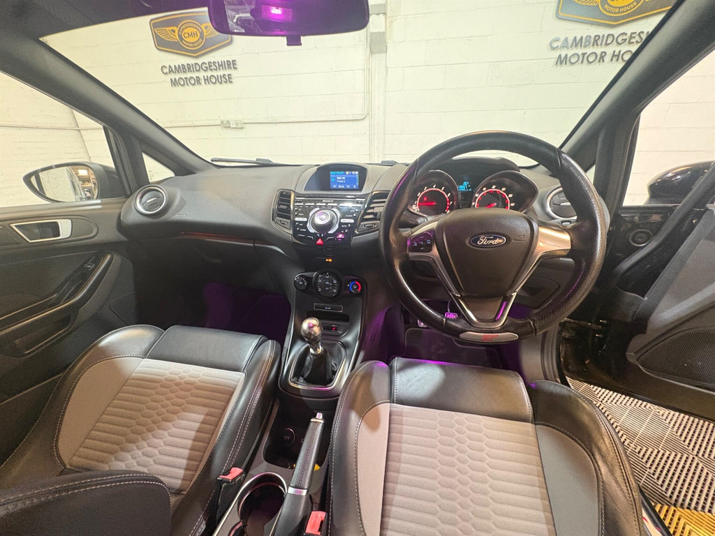 Ford Fiesta 1.6T Ecoboost St-2 Euro 6  #3