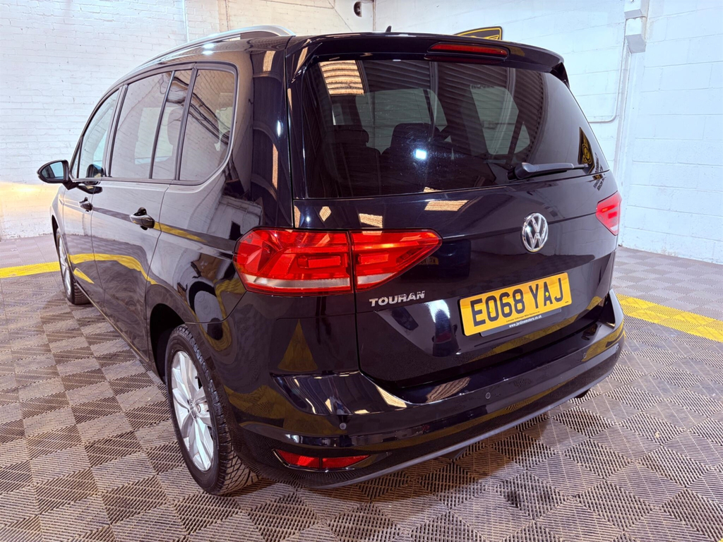 Volkswagen Touran 1.6 Tdi Se Family Dsg Euro 6 Ss #2