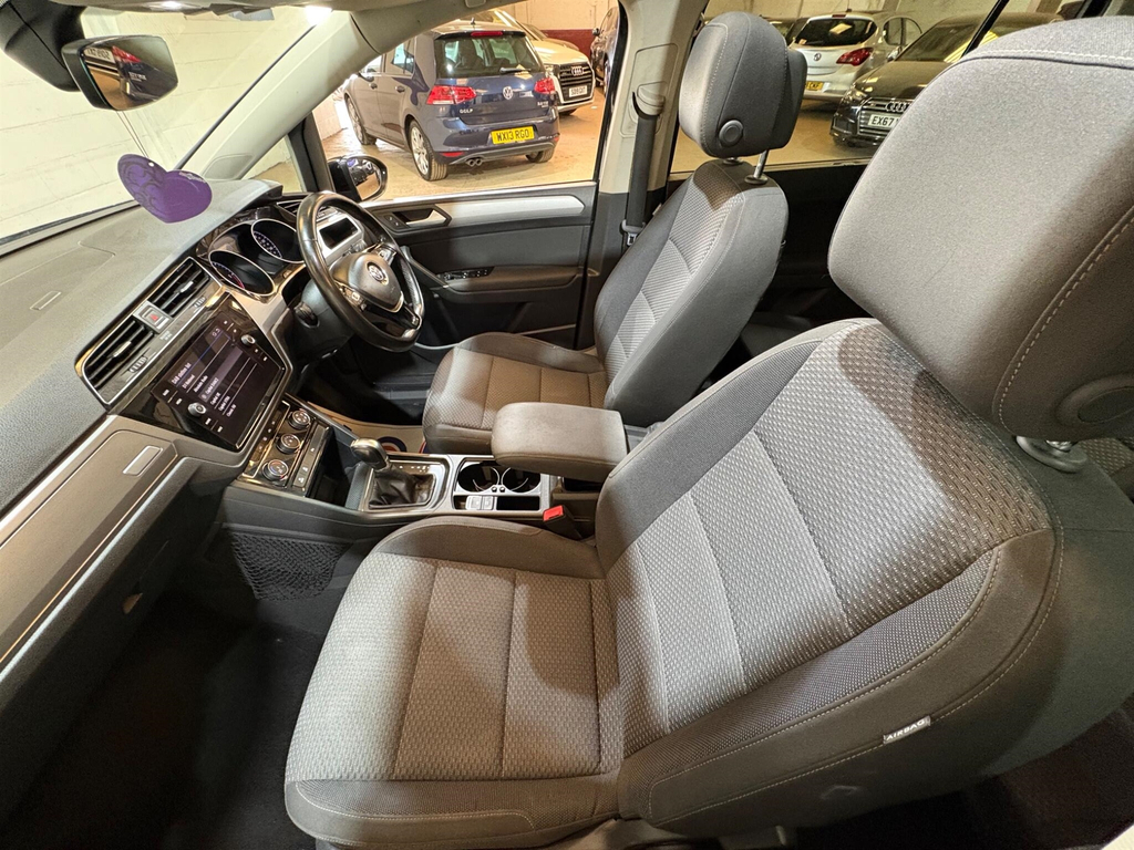 Volkswagen Touran 1.6 Tdi 115 Se Dsg Silver #81