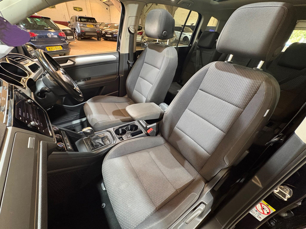 Volkswagen Touran 1.6 Tdi 115 Se Dsg Silver #8