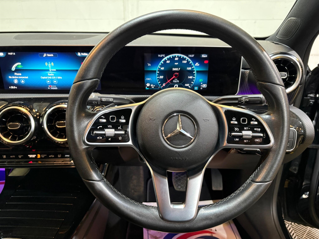 Mercedes-Benz A Class 1.5 Sport Executive 7G-dct Euro 6 Ss  #6