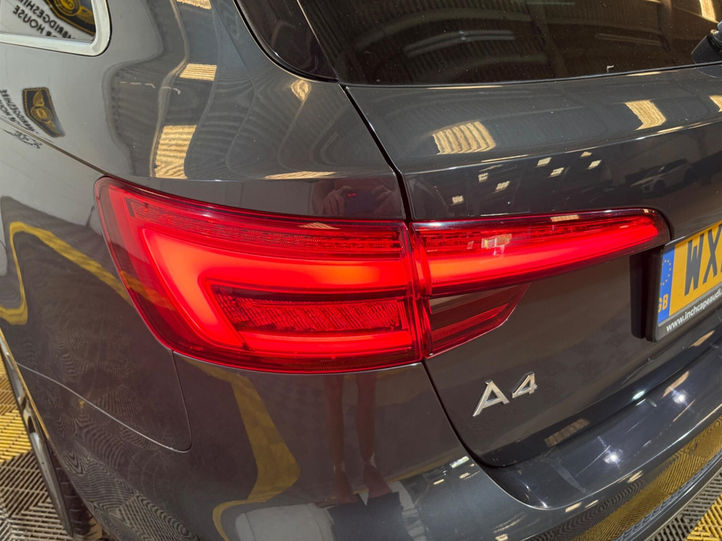 Audi A4 Avant S Line White #79