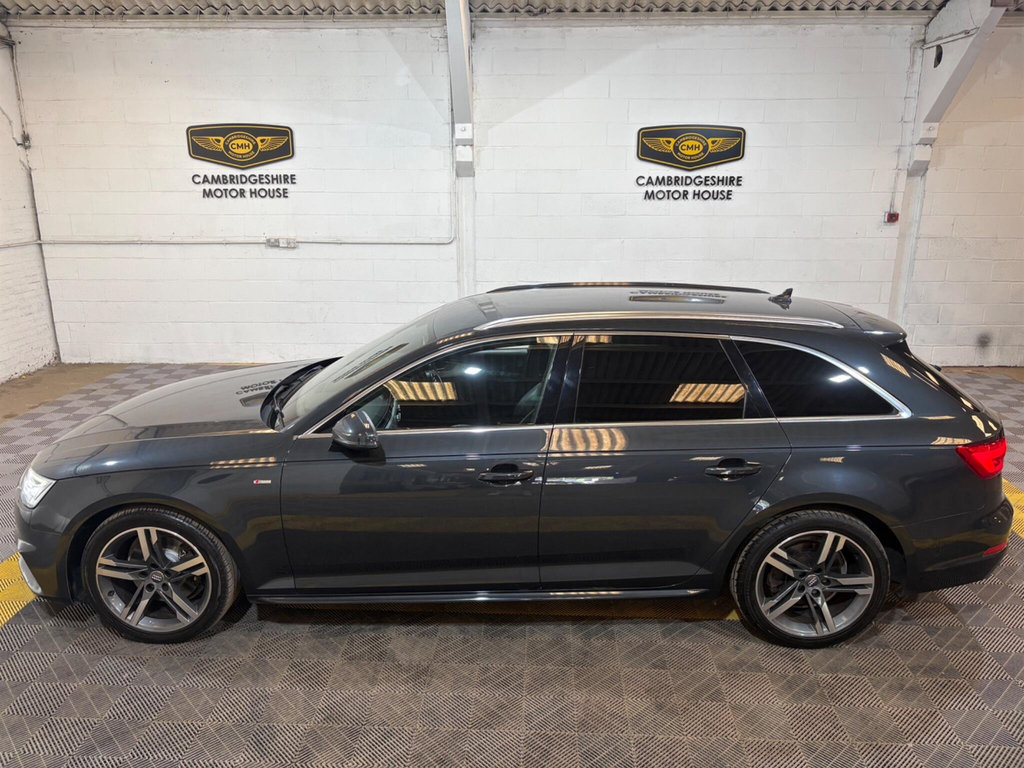 Audi A4 Avant S Line White #34