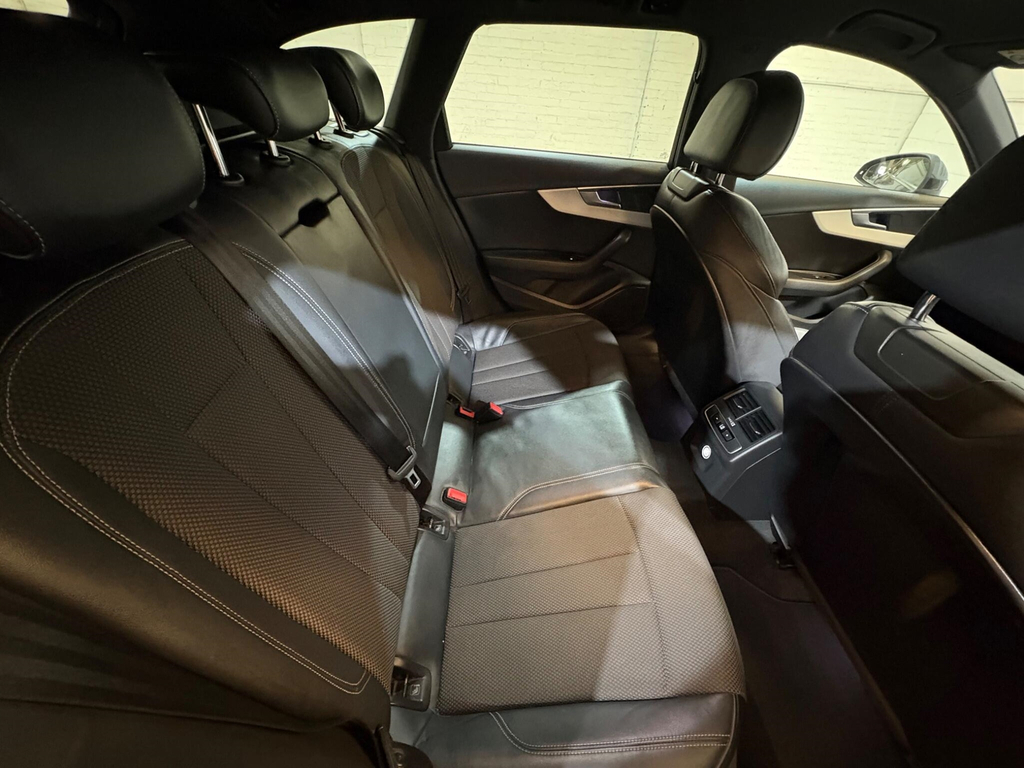 Audi A4 Avant S Line White #47