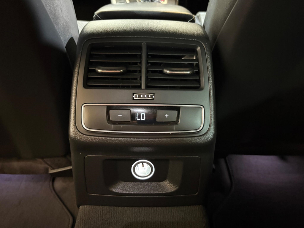 Audi A4 Avant S Line White #54