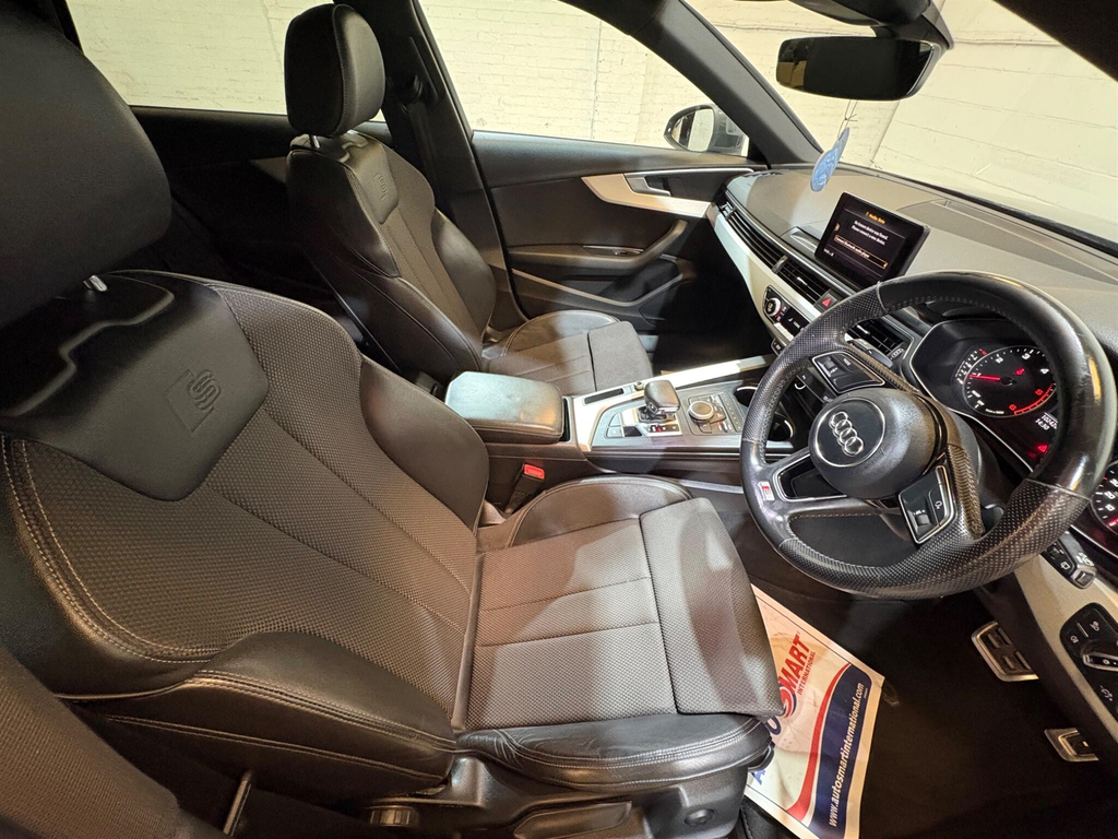 Audi A4 Avant S Line White #41