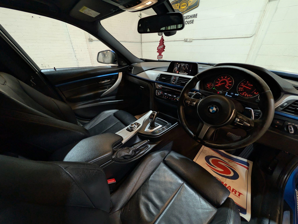 BMW 3 Series 320D Ed Plus Black #32