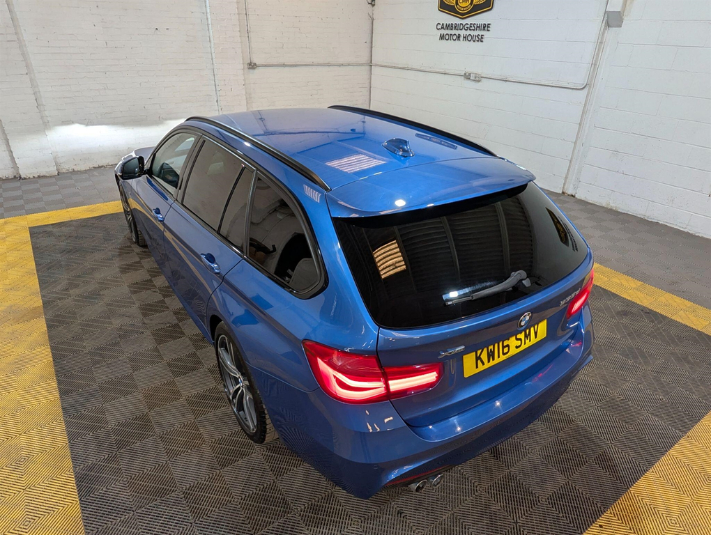 BMW 3 Series 320D Ed Plus Black #10