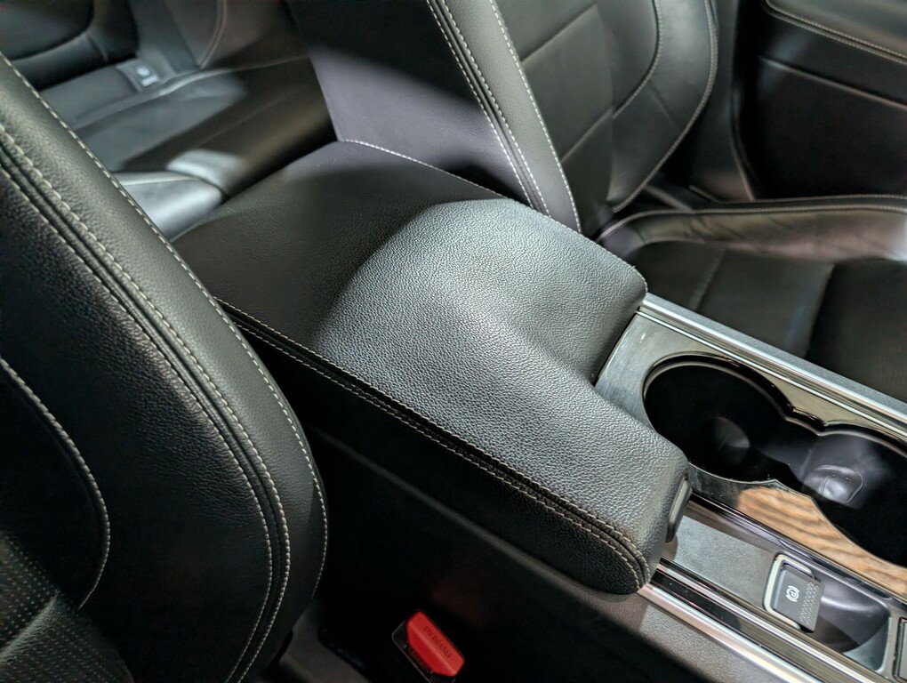 Jaguar XE 2017 2.0 R-sport 178 Bhp Blue #23