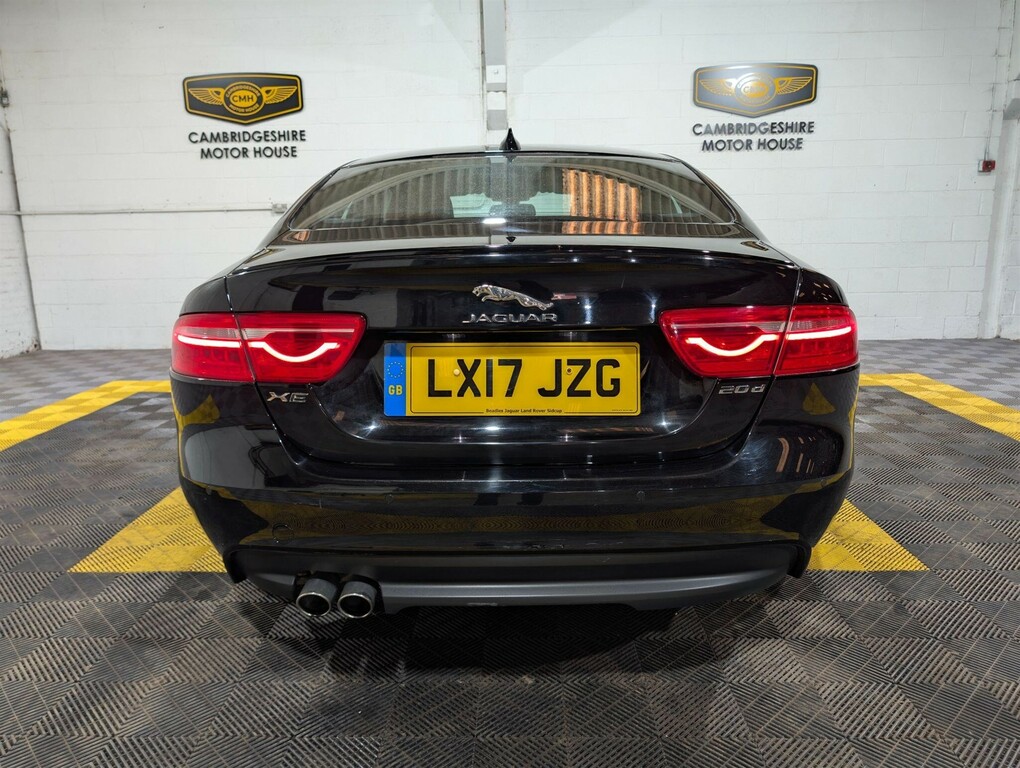 Jaguar XE 2017 2.0 R-sport 178 Bhp Blue #40