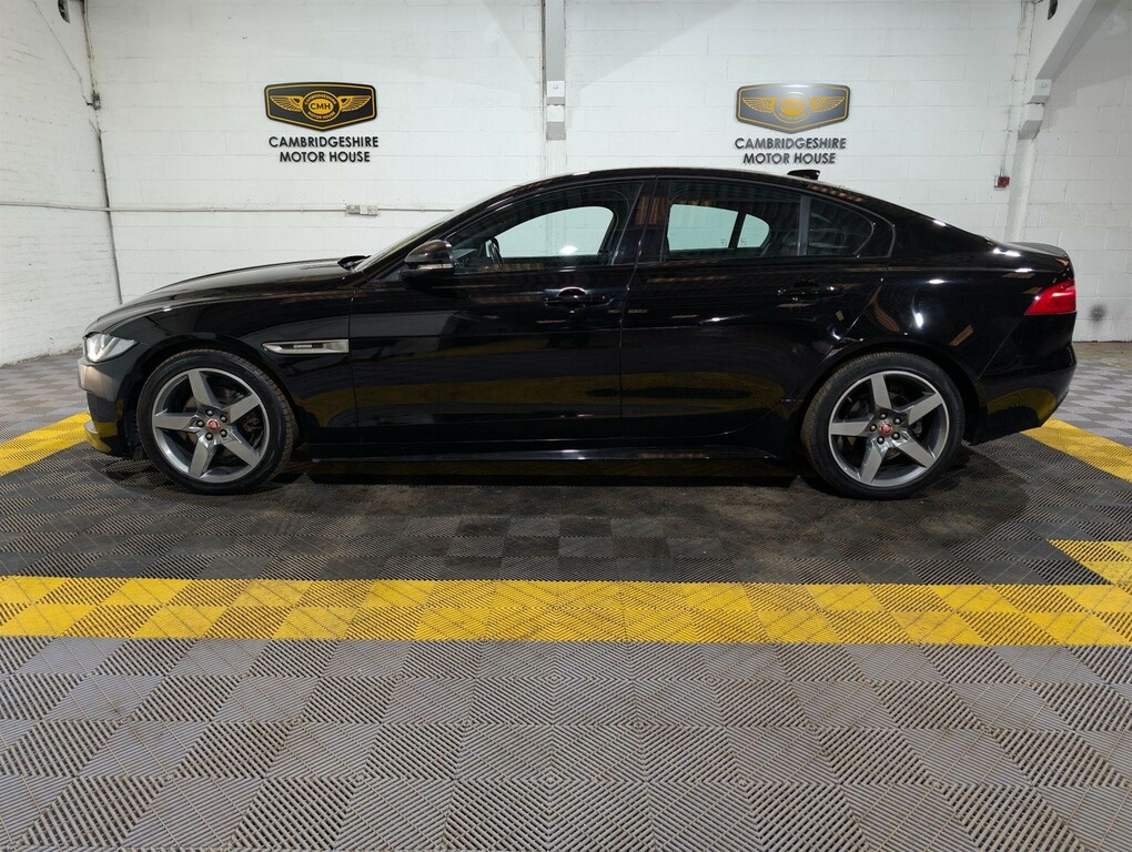 Jaguar XE 2017 2.0 R-sport 178 Bhp Blue #34