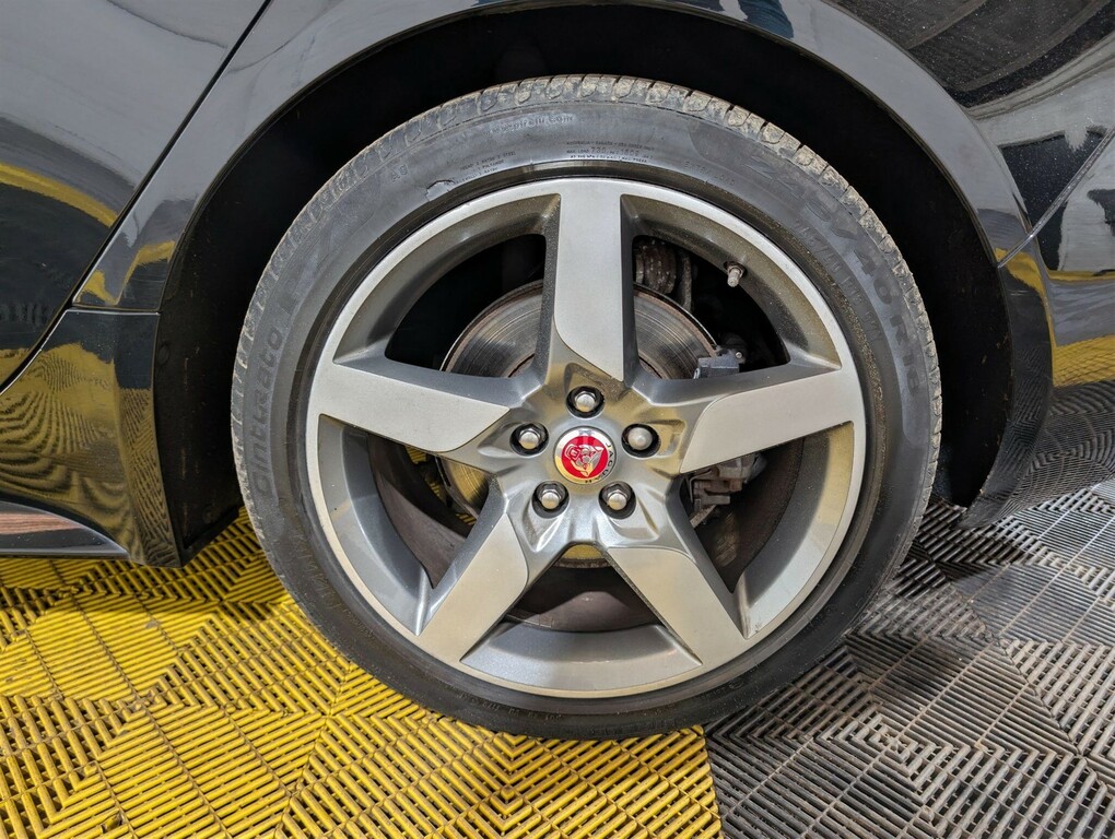 Jaguar XE 2017 2.0 R-sport 178 Bhp Blue #62