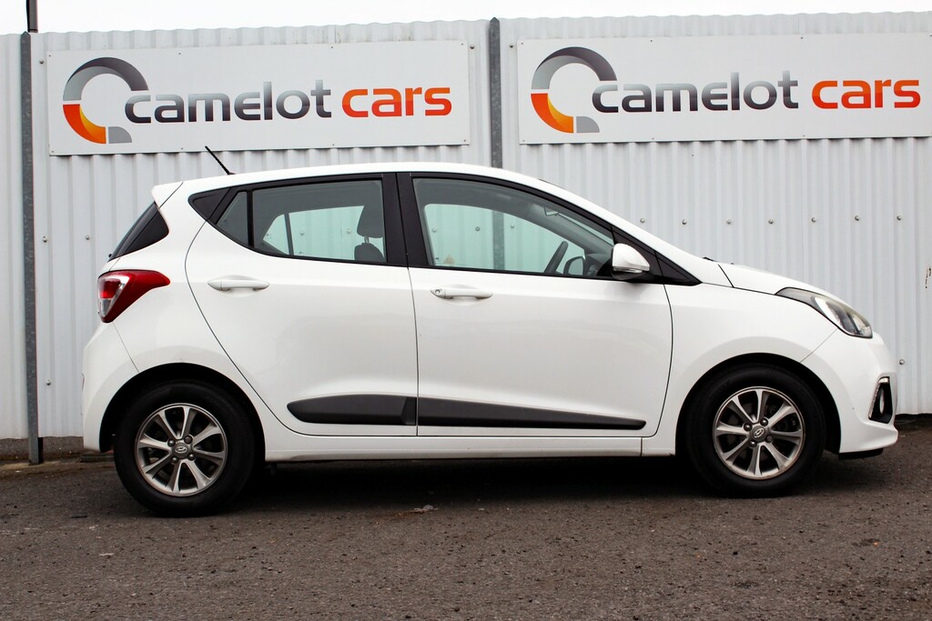 Hyundai I10 Hatchback 1.2 Premium 2015 EN65UNS White #5