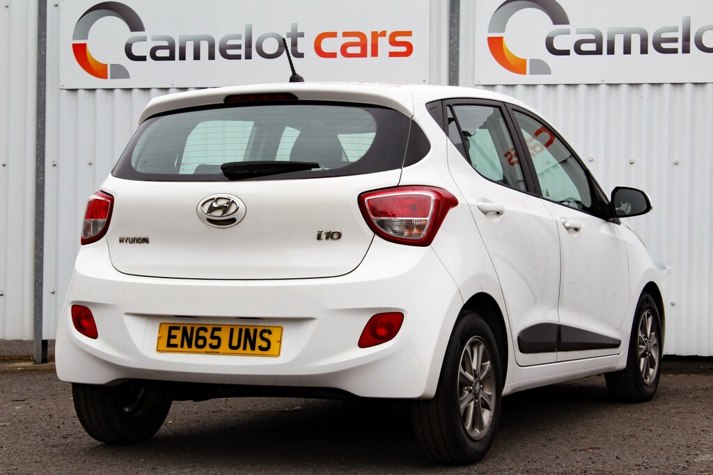 Hyundai I10 Hatchback 1.2 Premium 2015 EN65UNS White #6