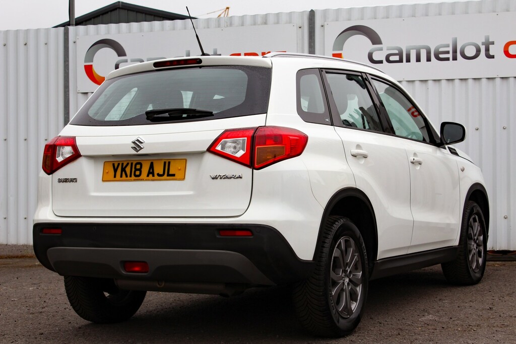 Suzuki Vitara 1.6 Sz4 White #6