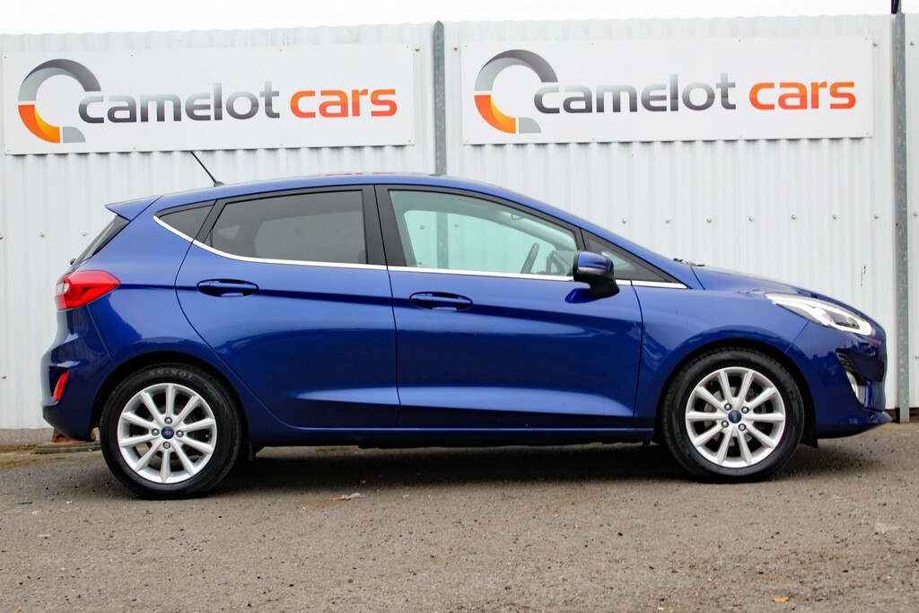 Ford Fiesta Hatchback 1.0 T Ecoboost Titanium 2017 YJ67VJN Blue #5