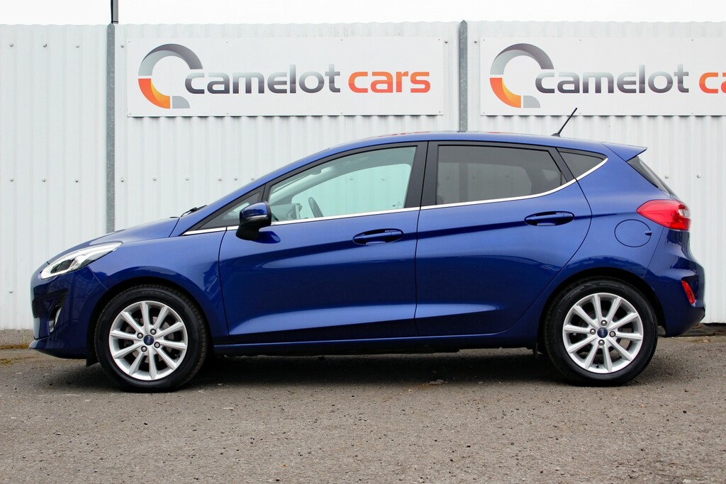 Ford Fiesta Hatchback 1.0 T Ecoboost Titanium 2017 YJ67VJN Blue #4