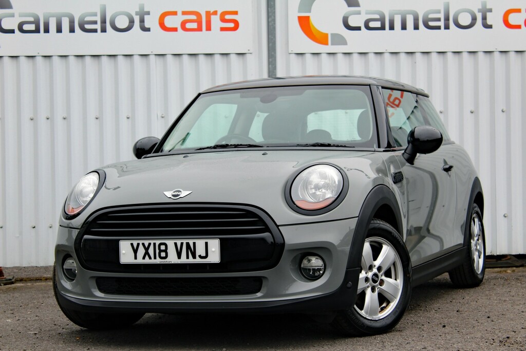 Mini Hatch 1.5 3-Door Hatch Cooper D Grey