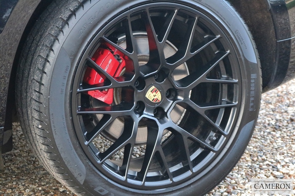 Porsche Macan 3.0T V6 Gts Pdk Black #6