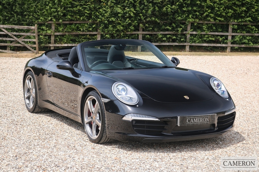 Porsche 911 911 Carrera 4 S-a Black #17