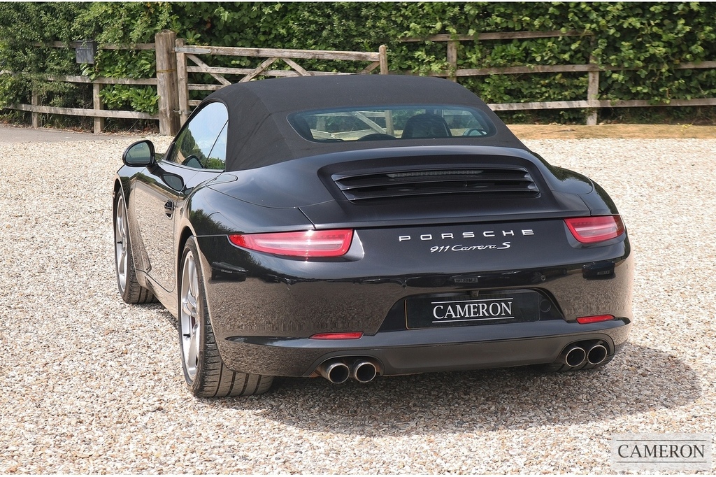 Porsche 911 911 Carrera 4 S-a Black #19