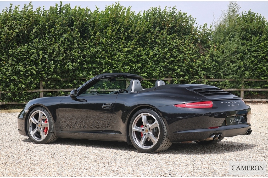 Porsche 911 911 Carrera 4 S-a Black #30