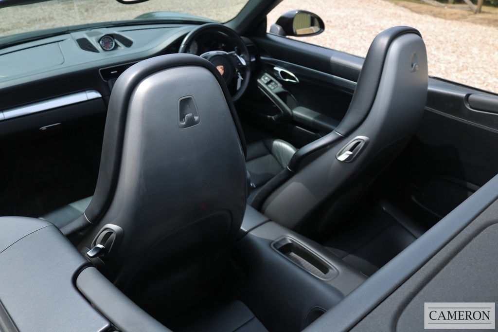 Porsche 911 911 Carrera 4 S-a Black #12