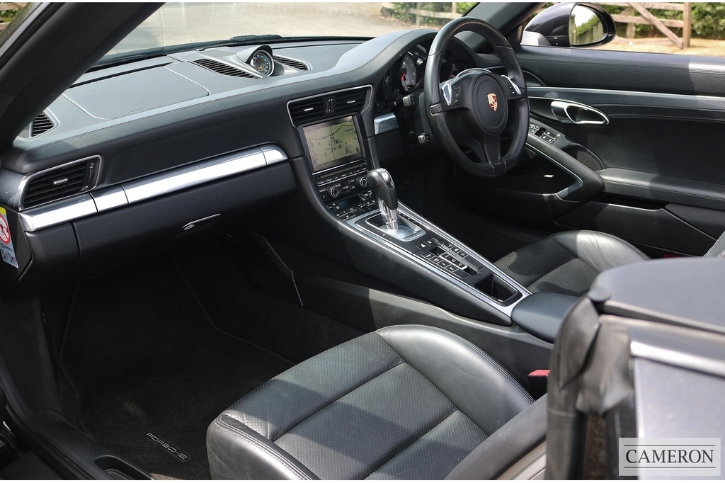 Porsche 911 911 Carrera 4 S-a Black #8