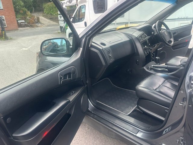 SsangYong Korando Sports 2L Ex Grey #15