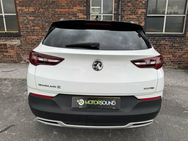 Vauxhall Grandland X 2021 1.2 Turbo Griffin Edition Suv DF21TZW White #6