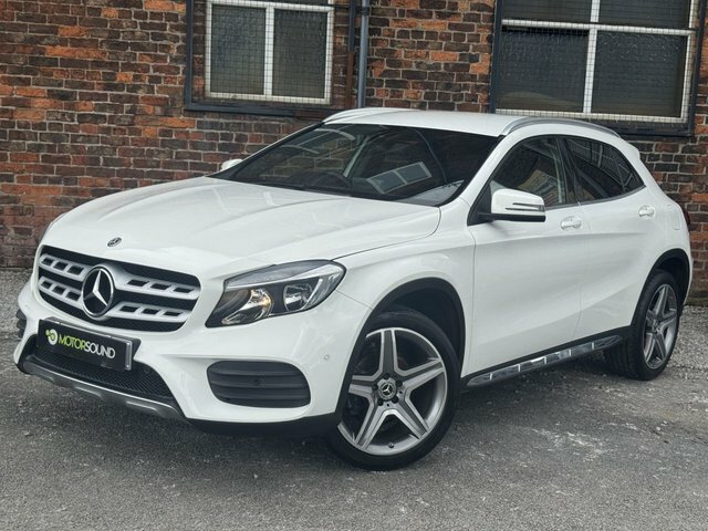 Mercedes-Benz GLA Class 2018 1.6 Gla200 Amg Line Executive Suv Petro White #3