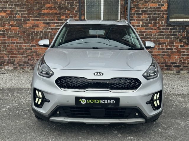 Kia Niro 2020 1.6 Gdi 4 Suv Hybrid Dct RE20XNZ Silver #2