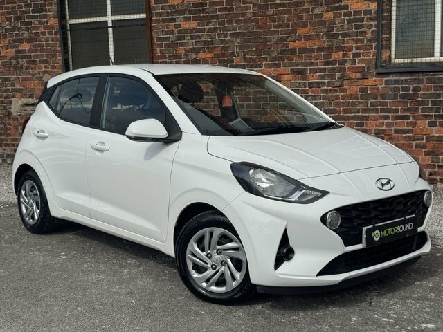 Hyundai I10 2023 1.0 Se Hatchback White