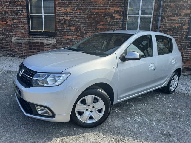 Dacia Sandero 2018 0.9 Tce Laureate Hatchback Silver #3