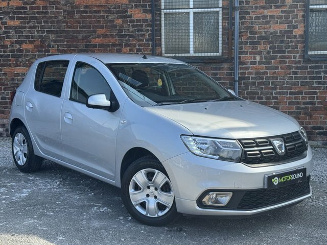 Dacia Sandero 2018 0.9 Tce Laureate Hatchback Silver