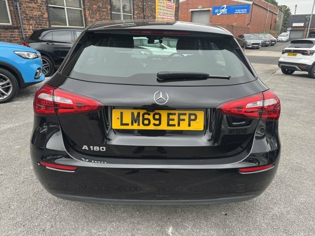 Mercedes-Benz A Class 2019 1.3 A180 Se Hatchback LM69EFP Black #4