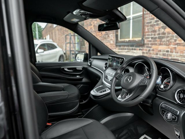 Mercedes-Benz V Class Mpv Black #21