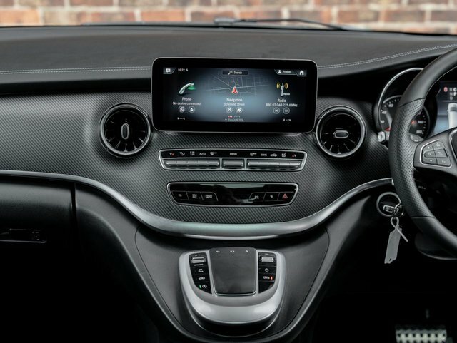 Mercedes-Benz V Class Mpv Black #30