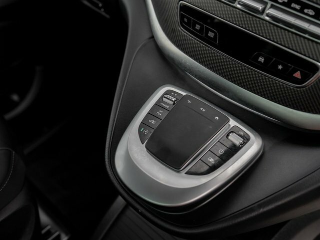 Mercedes-Benz V Class Mpv Black #35