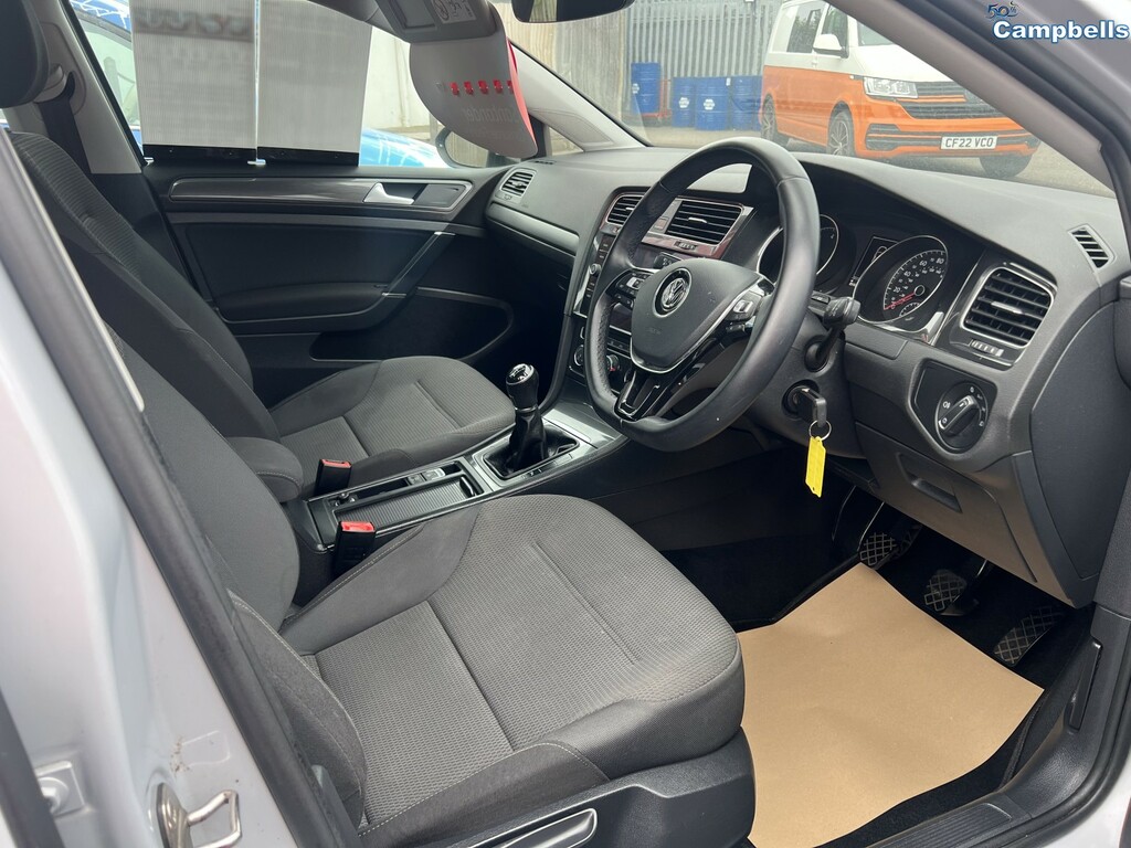 Volkswagen Golf Hatchback 1.0 Tsi Se Nav 2017 Silver #5