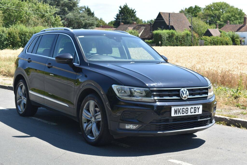 Volkswagen Tiguan 2.0 Tdi Match Euro 6 Ss WK68CBY Black #2