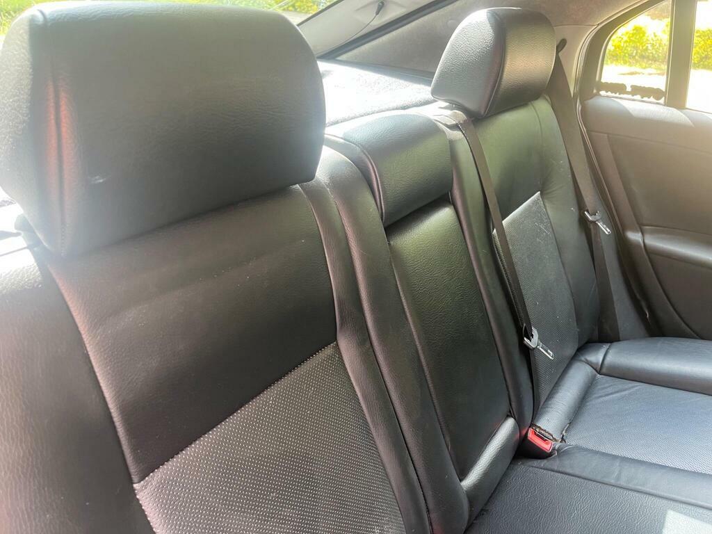 Ford Mondeo 2.0 Ghia Silver #9