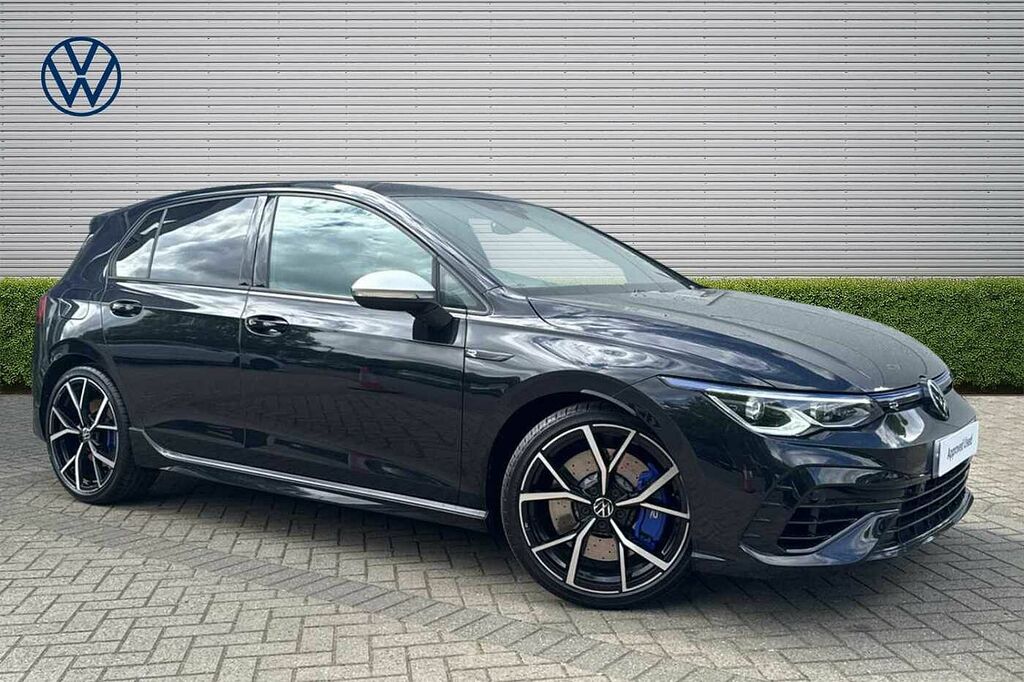Volkswagen Golf 1.5 Tsi 204 Style Ehybrid Dsg 5 000 Miles