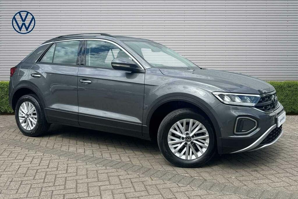 Volkswagen T-Roc 1.5 Tsi Life 37 920 Miles