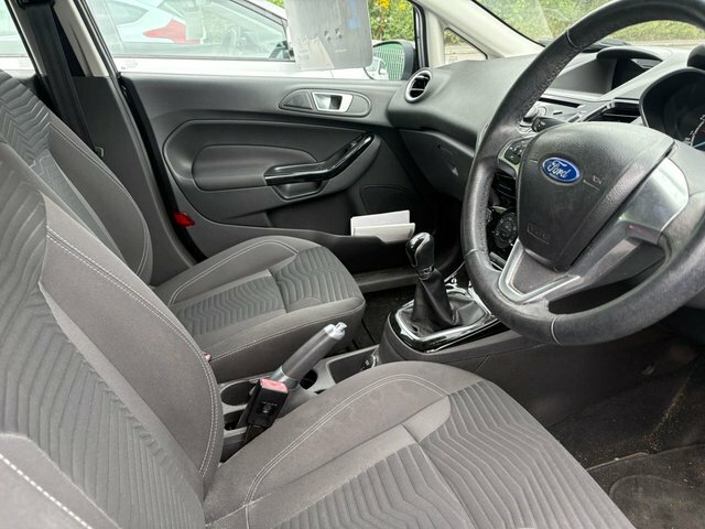 Ford Fiesta 1.0 Zetec Hatchback Euro 5 S S Black #6