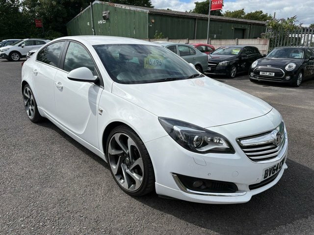 Vauxhall Insignia 2.0 Cdti Biturbo Sri VX Line Nav Hatchback Die White