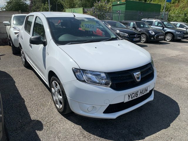 Dacia Sandero 2016 0.9 Tce Ambiance Hatchback White #1