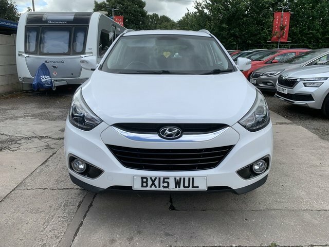 Hyundai Ix35 2.0 Crdi Se Suv 4Wd Euro 5 Nav White #2