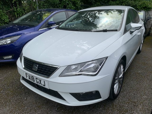 Seat Leon 1.2 Tsi Se Dynamic Technology Hatchback White #3