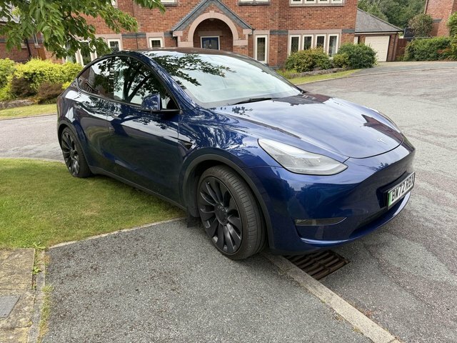 Tesla Model Y Dual Motor Performance Suv 4Wd BW72RBX Blue